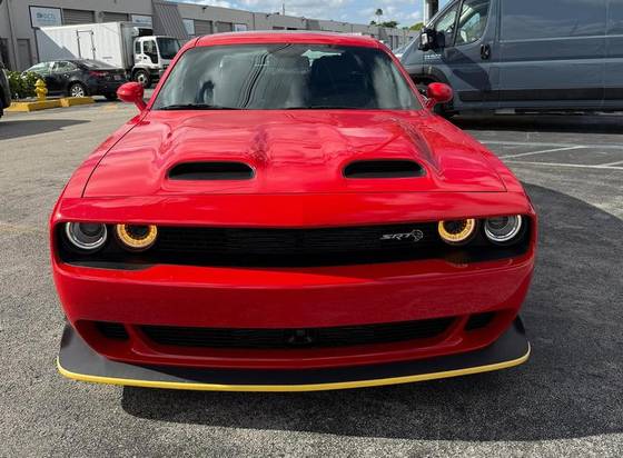 DODGE CHALLENGER 6.2 V8 HEMI GASOLINA SRT WIDEBODY JAILBREAK TORQUEFLITE